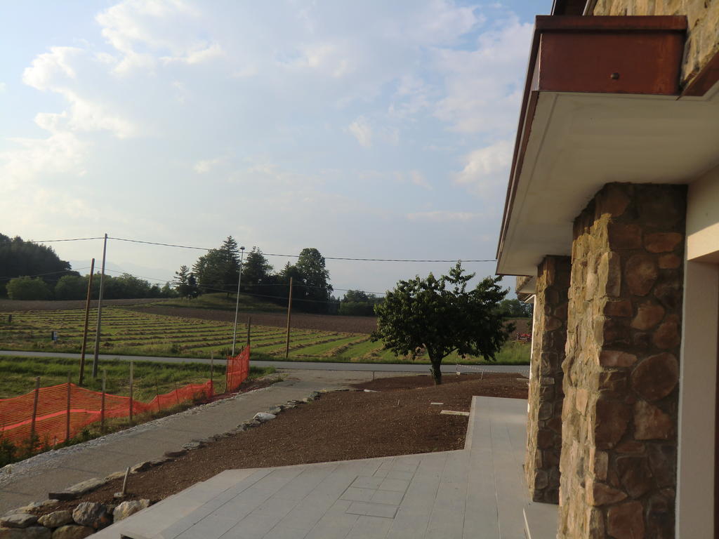 Alloggio Agrituristico Ai Tre Castelli Moruzzo Eksteriør billede